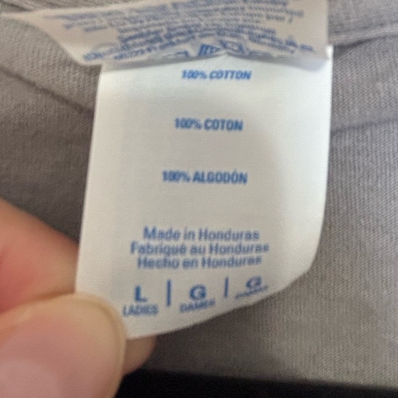 NWOT Port and Company Gray Bulldog Graphic Tee - Picture 5 of 5